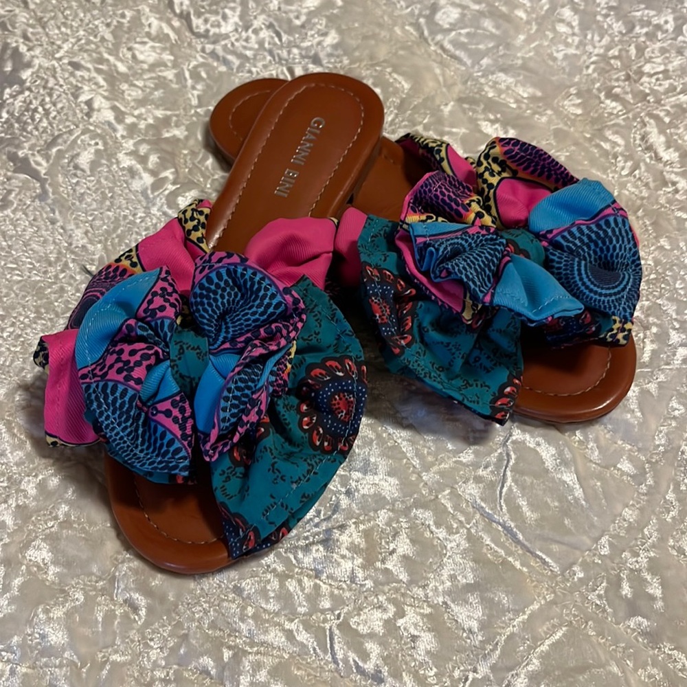 Gianni Bini Sandals